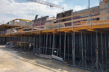 Gerüste von Ringer GmbH im Einsatz auf einer Baustelle in Oggau am Neusiedlersee