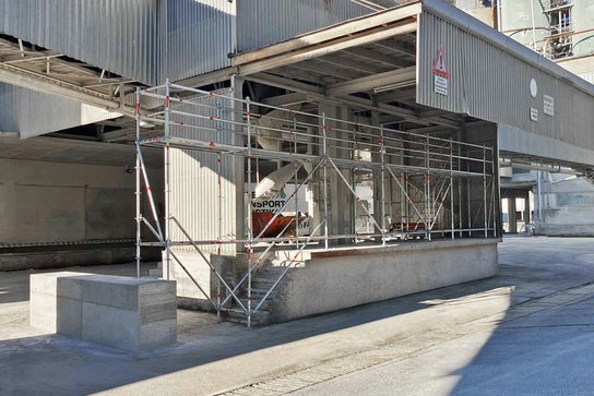 LKW Enteisungsgerüst und Waschgerüst