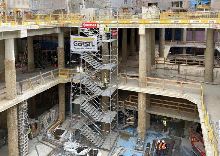 RINGER Modulbautreppe bei MedUni Campus