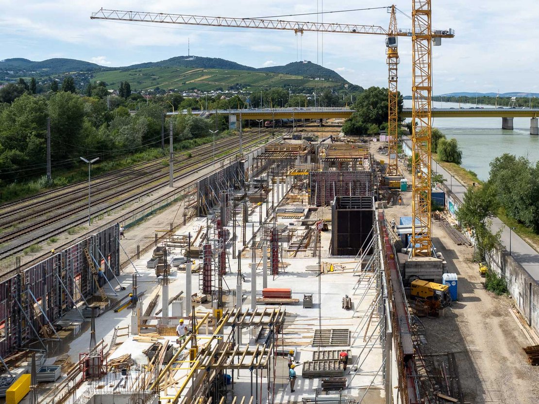 RINGER formwork and scaffolding for new ÖBB goods supply building