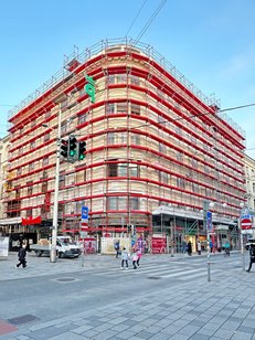 Doppelgeländer Gerüst final aufgebaut