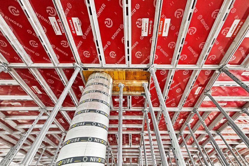 AluDEK compensation for fitting area