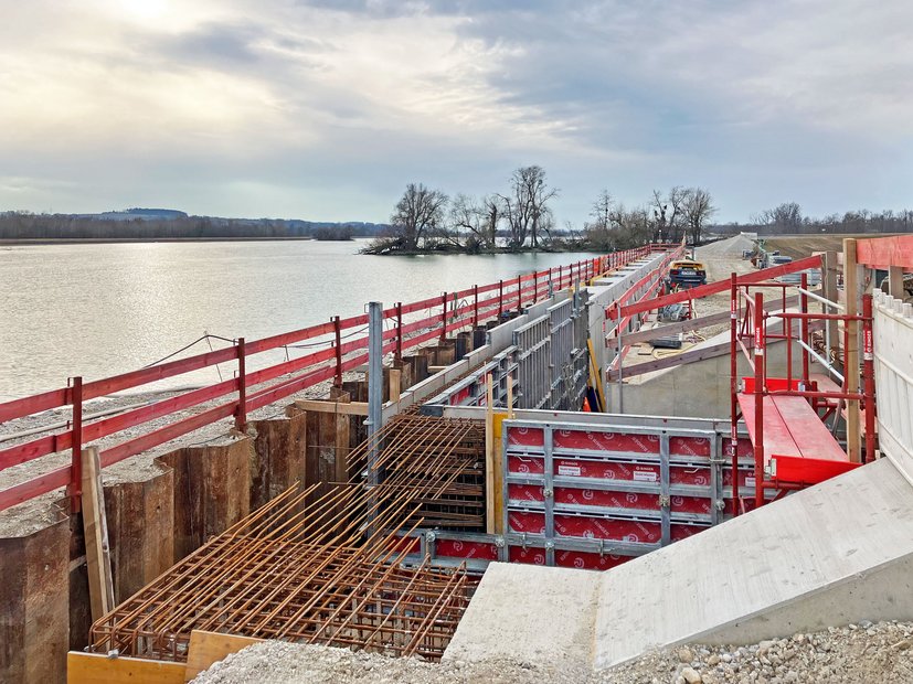 Ausstiegsbauerk Stahl Master Wandschalung Fischtreppe Dingolfing