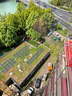 Bird's eye view from 42 m