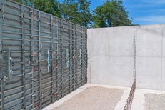 Betonergebnis neben Master PRO Wandschalung