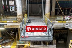 RINGER Ausfahrbühne bei Baustelle MedUni Campus Mariannengasse 