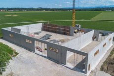 Maschinenhalle, Werkstatt und Getreidelager in Lambach