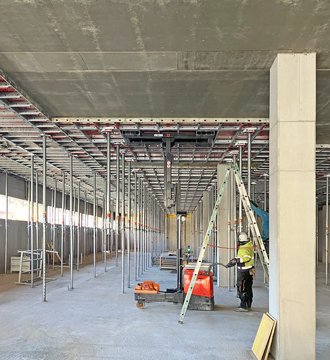 DEKmobil für effizientes Ausschalen des Deckentisches