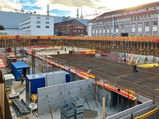 RINGER Deckentisch und Schrägstützen