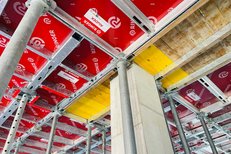 Ausgleich Schalung mit Schalungsplatte