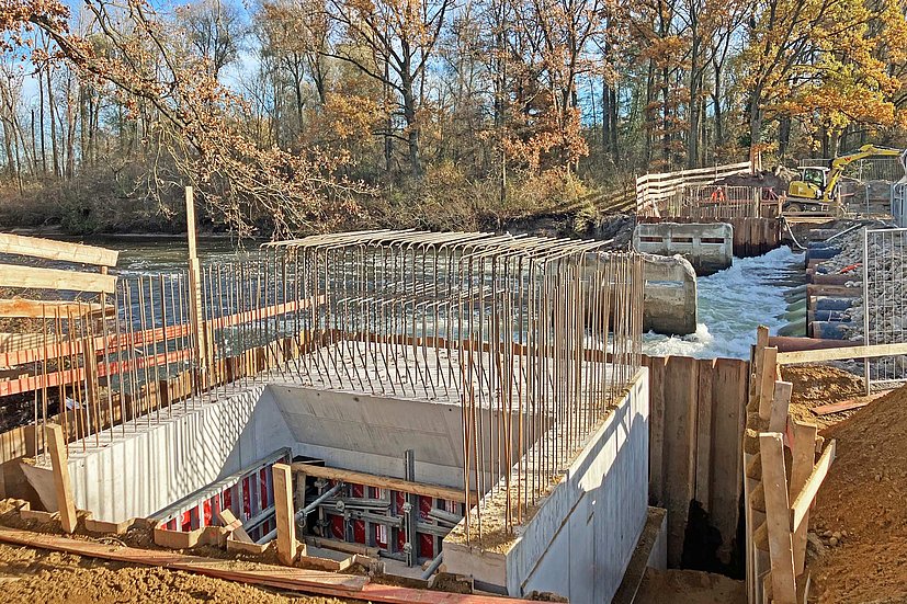 Bridge formwork for abutments using Steel Master wall formwork
