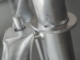 double railing strut lock