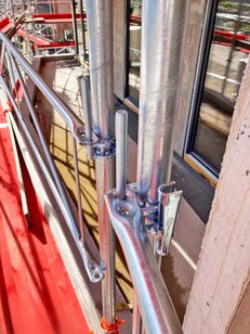 Keilkupplung mit Bolzen für DG Strebe und Fußwehr