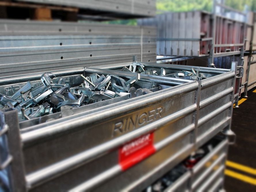 Formwork accessories for precast walls