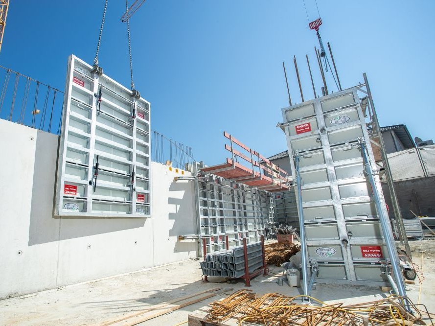 wandschalungen und zubehör für wohnanlage von ringer gmbh 