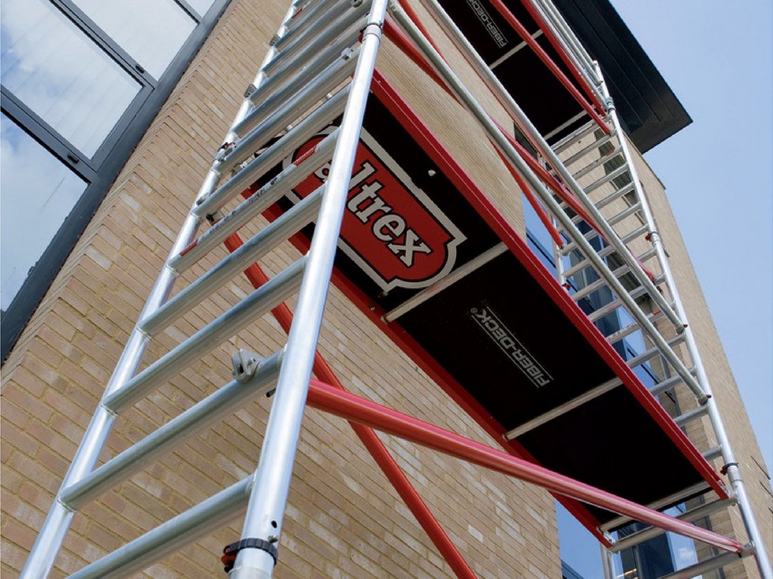 Aluminijast premični oder Altrex