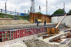 Stahl Master bei Autoreisezuganlage München