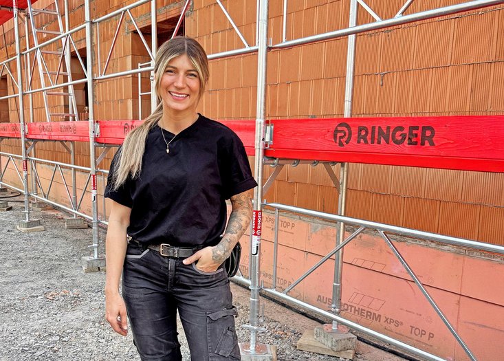 Julia Schäfer - Maurermeisterin, Betonbaumeisterin & Content-Creatorin