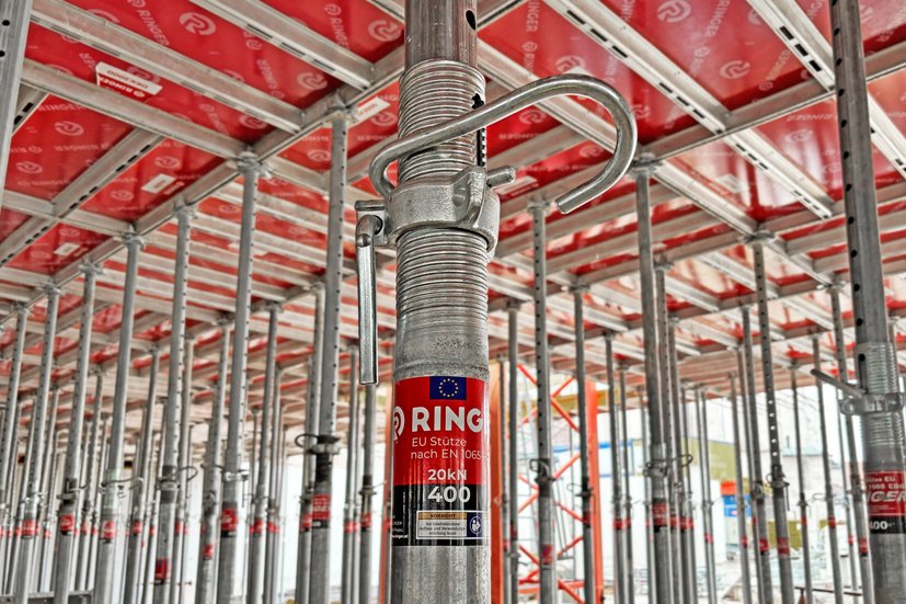 AluDEK with RINGER ceiling support