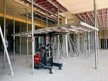 RINGER high-lift truck
