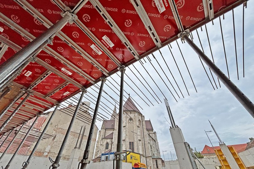 AluDEK in the townhouse construction project in Wiener Neustadt