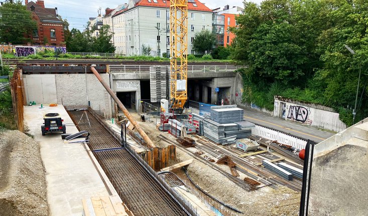 RINGER Schalung bei Autoreisezuganlage München