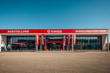 RINGER Ausstellungszentrum in Regau