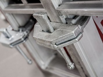 Adjustable clamp panel